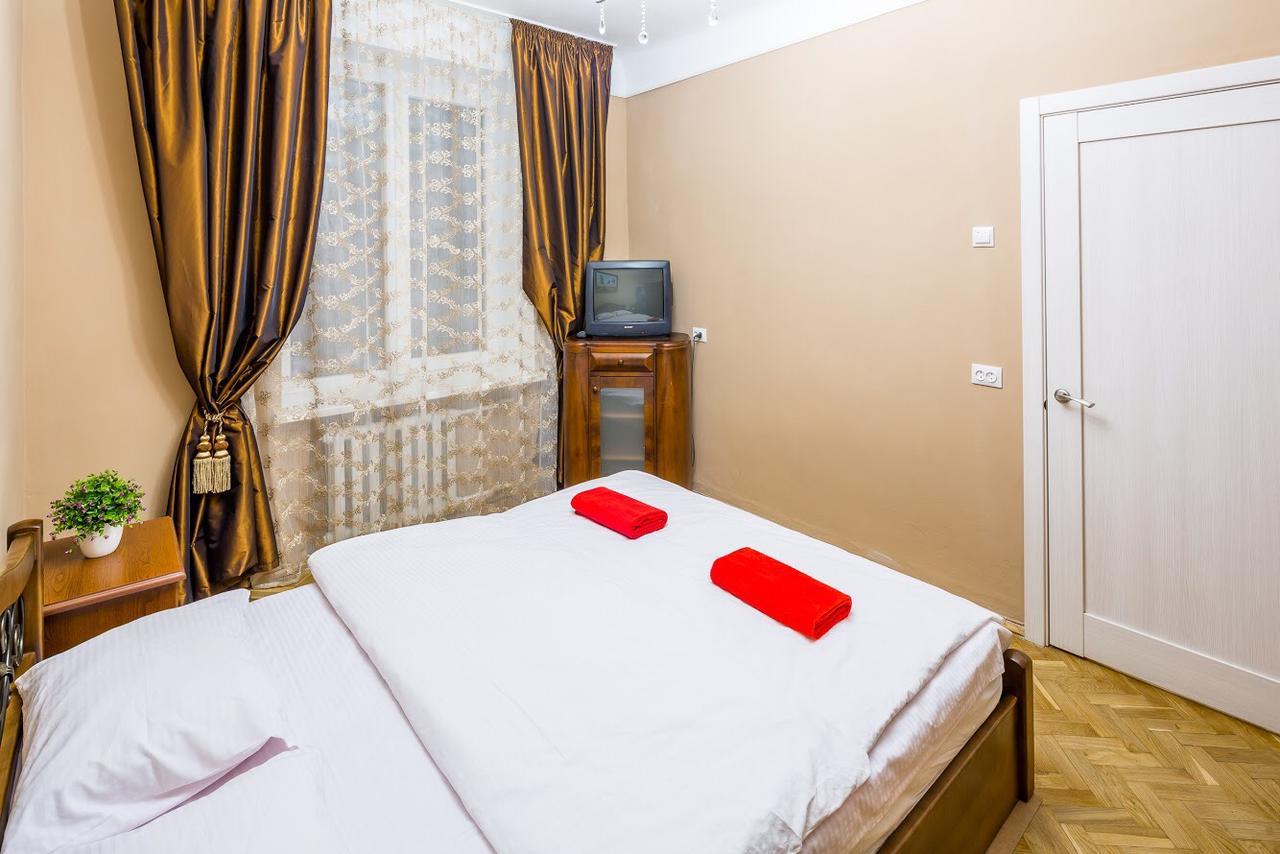 Apartments In The Center Lviv Extérieur photo